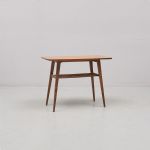 1241 1250 LAMP TABLE